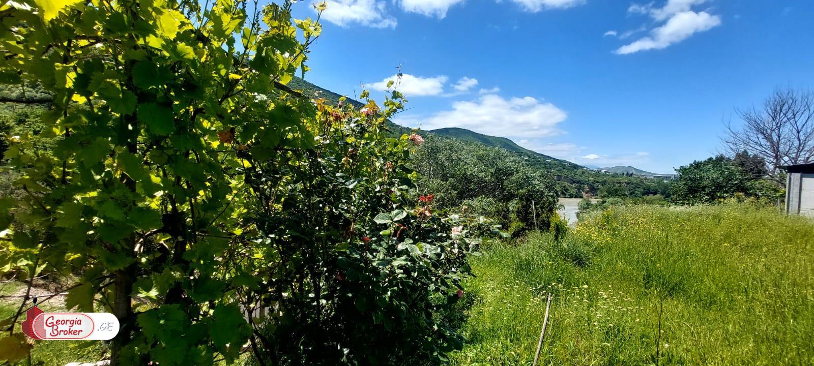 without repair 5-room house for sale